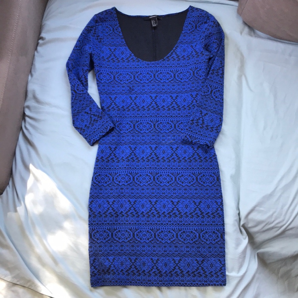 Blue and black printed tight dress